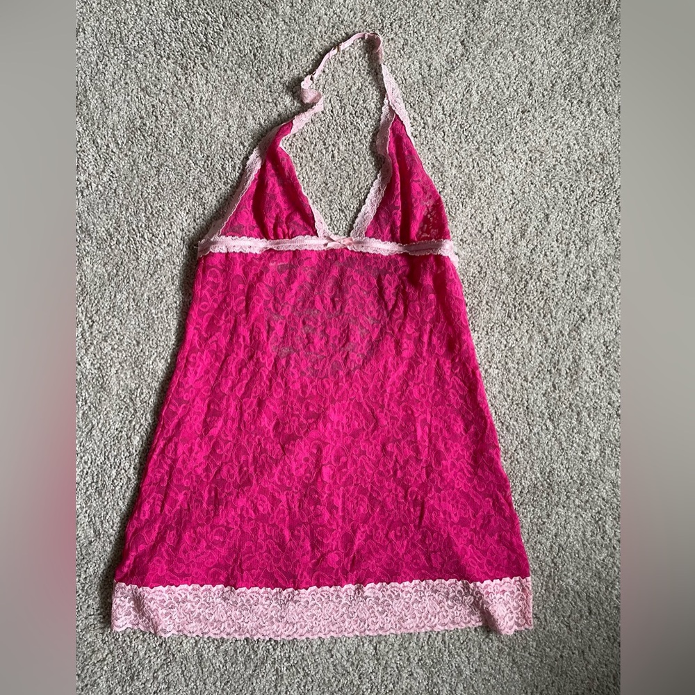NWT Victoria Secret lace night top/camisole. Pink color. Size M